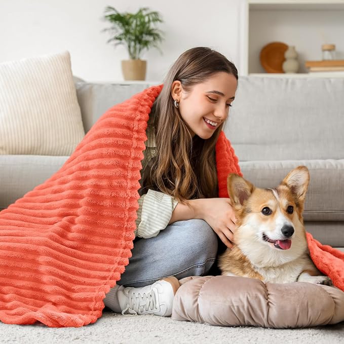 BEDELITE 3D Ribbed Coral Red Fleece Throw Blanket for Couch, 50x60 Inch | Soft Warm Decorative Fluffy Blanket, Cozy Plush Lightweight Fuzzy Throw Blanket for Bed Sofa Home Room Decor, Gift for Women