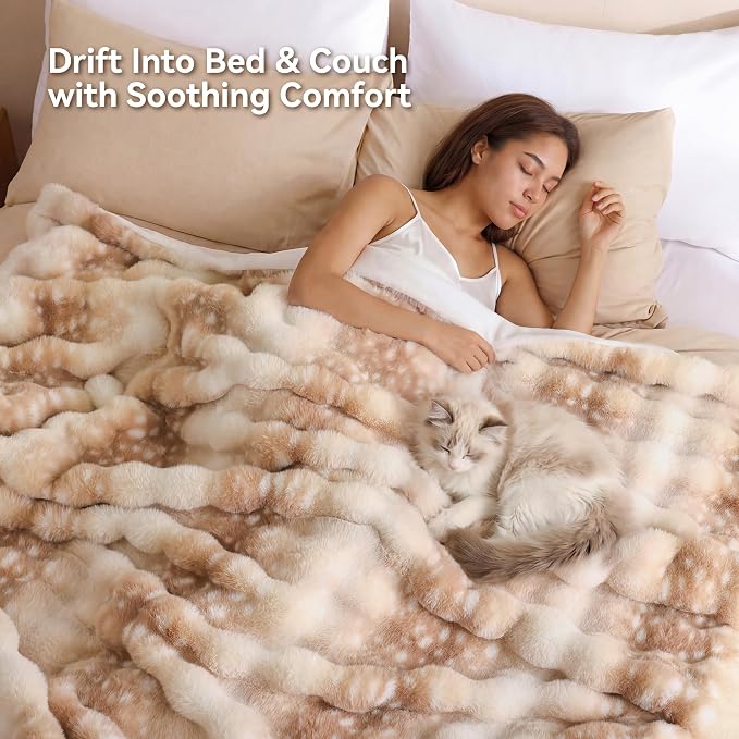 Faux Rabbit Fur Throw for Couch - Deer Brown Bubble Blanket 50"x60" | Fluffy Plush Fuzzy Fawn Throw for Sofa & Bed, Super Soft Cozy Comfrt Blanket,Luxury Aesthetic Deer Print Decor Gift for Women