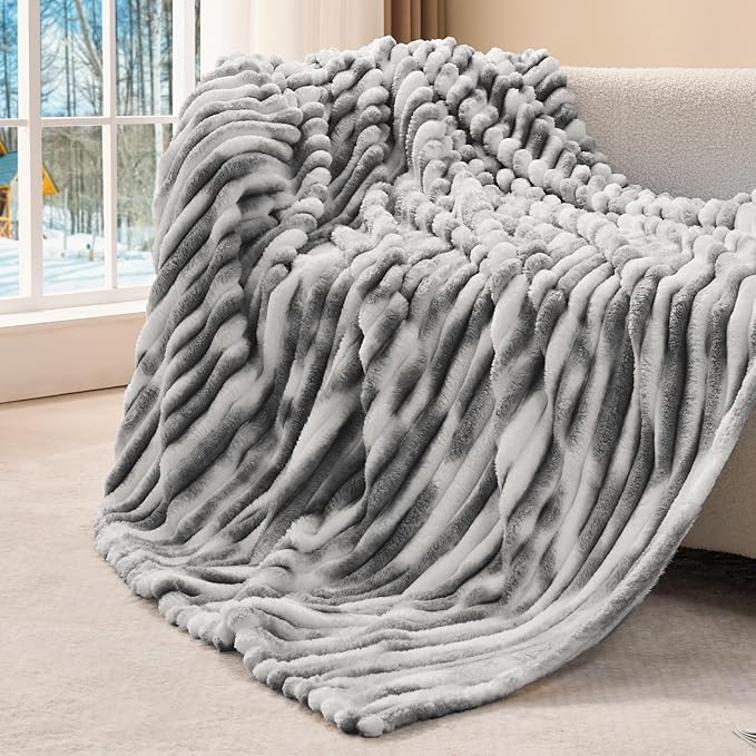 BEDELITE Ribbed Twin Blanket for Couch & Bed, Black&White, 60"x80" | Ultra-Soft Plush Fleece, Cozy, Warm Yet Lightweight, Ribbed Texture, Home Decor, Machine Washable, Giftable, All-Season Use
