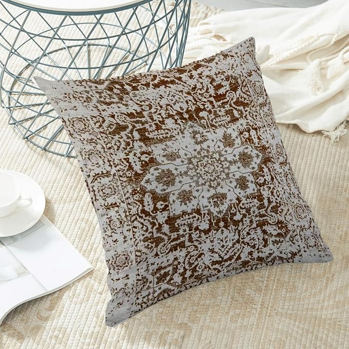 AEIOAE Boho Pillow Covers 18x18 Inch Set of 2,Brown Beige Carpet Pattern Throw Pillows Case,Ethnic Design Retro Outdoor Decorative Square Linen Farmhouse Decor Cushion Covers for Home Sofa Couch
