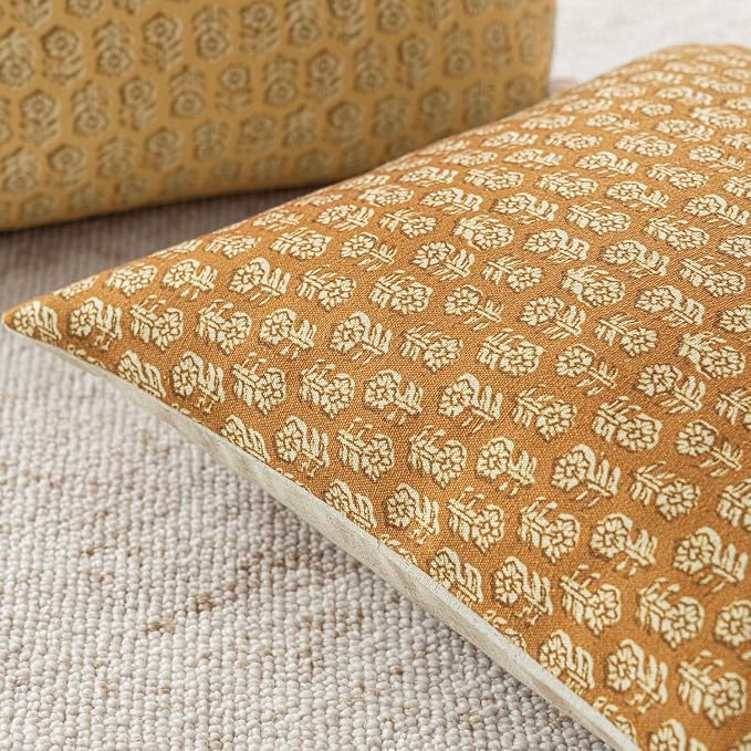 Foindtower Set of 2 Decorative Vintage Floral Print Throw Pillow Covers Neutral Modern Farmhouse Cushion Cover Boho Home Decor For Sofa Couch Chair Bedroom Living Room Outdoor,22×22 Inch,Golden Orange