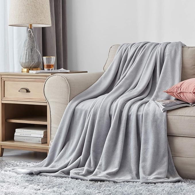 Hansleep Queen Light Grey Fleece Blanket, Soft Flannel Bed Blanket | Fuzzy Cozy Blanket 90x90 Inches, Multi-use for Bed, Sofa, Couch, Travel, Camping, All Season Warm Lightweight Cover