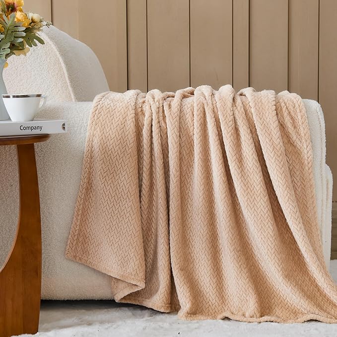 NEWCOSPLAY Fleece Leaves Pattern Twin Blanket, Brown, 60"x80" | Super Soft Throw Blanket, Lightweight Cozy Bed Sofa Blanket, Premium Silky Flannel Fleece, Travel Blanket for All Season Use