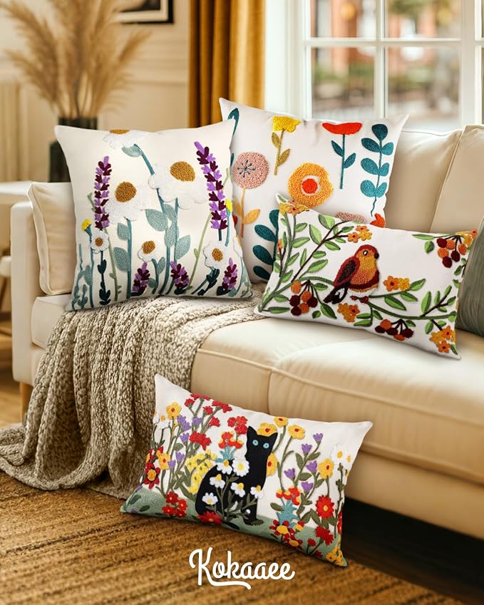 Embroidered Throw Pillow Cover - 20x20 Decorative Pillow Cover with Zipper Aesthetic Cute Design Boho Spring Summer Cozy Throw Pillowcase for Living Room Couch Sofa Bed, Daisy