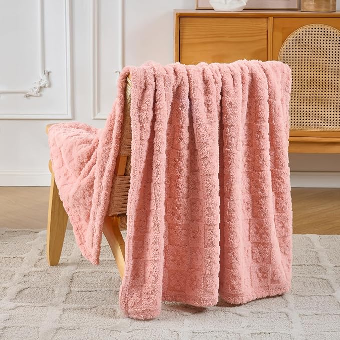 Pink Floral Plush Throw Blanket 50 x 60 Inch, Soft Fuzzy Fleece, Cozy Decorative Blanket for Couch, Sofa, Bed and Bedroom