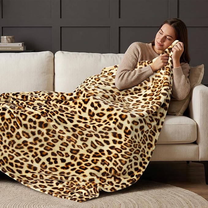 Excervent Leopard Print Throw Blanket for Bed, 50x60 inches, White | 300 GSM Lightweight Fleece Cheetah Throw Blanket for Couch Sofa Bed, Super Soft Cozy Warm Blankets, Suitable for All Seasons