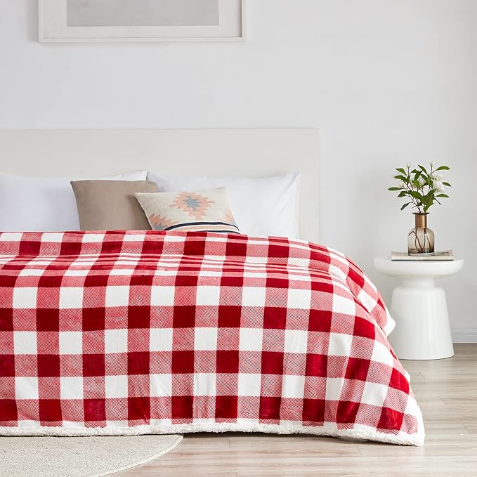 Sherpa Red and White Buffalo Plaid Christmas Twin Blanket 60" X 70", Fuzzy Fluffy Soft Cozy Blankets, Fleece Flannel Plush Microfiber Throw for Couch Bed Sofa (Red and White)