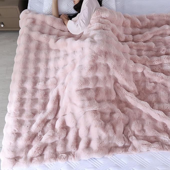 Pink Fluffy Faux Fur Throw Blanket for Bed Couch Living Room Fuzzy Bubble Cozy 50x60 Decorative Throw Blanket Rabbit Fur Bunny Blanket Home Decor 860 GSM