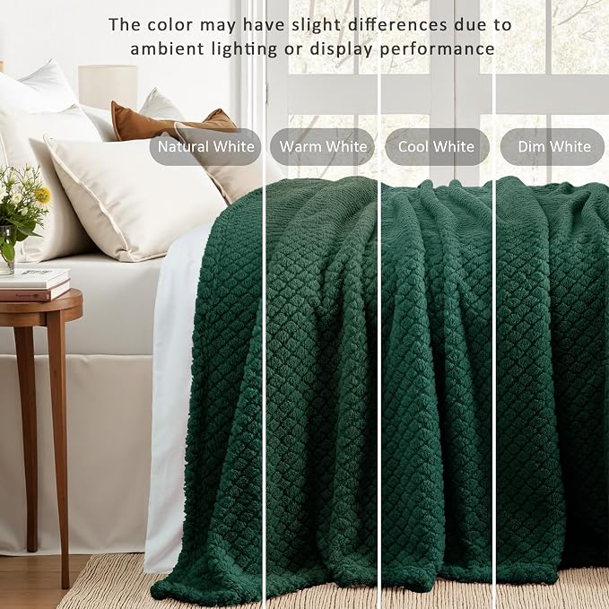 Exclusivo Mezcla Soft Fleece King Size Blanket for Bed, Forest Green | Jacquard Lightweight Cozy Bed Blanket, Breathable Decorative Fuzzy Textured All Season Use, 90x104 Inches