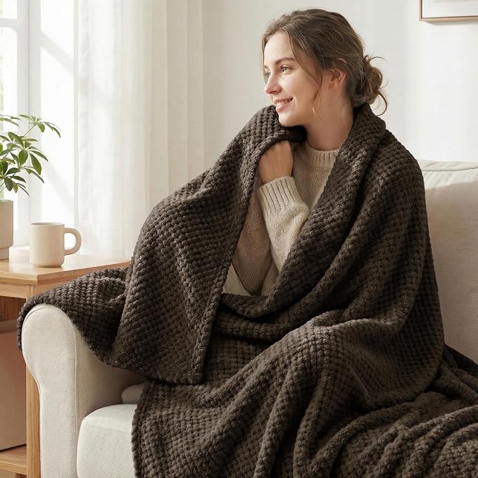 Exclusivo Mezcla Soft Waffle Fleece Bed Blanket Queen Size, Coffee | Lightweight Plush Blanket for Bed, Bedroom, Cozy Flannel with Waffle Texture, Stylish Home Decor, All Season, 90x90 Inches