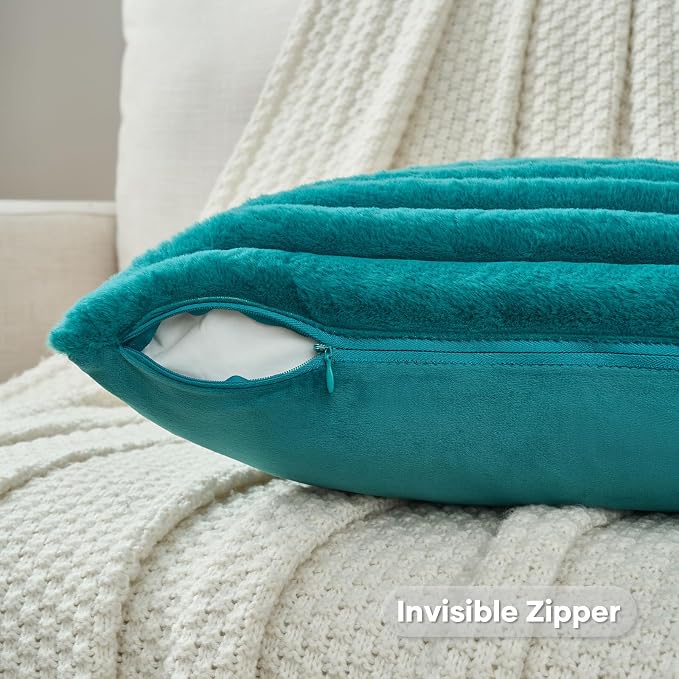 FUTEI Pack of 2 Faux Fur Throw Pillow Covers 18x18 Inch, Teal | Fluffy Faux Rabbit Fur Front/Premium Velvet Back,Hidden Zipper,Machine Washable,Non-Shedding,Colorfast,Insert Not Included.