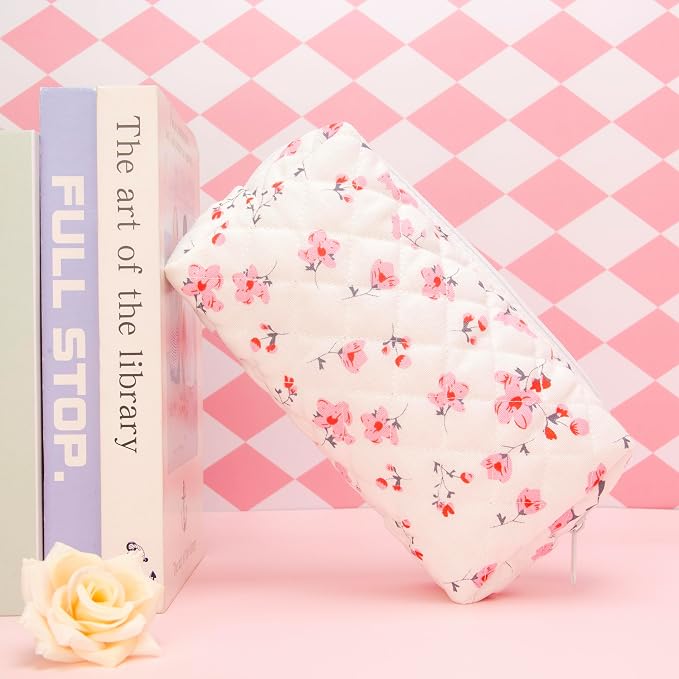 PAZIMIIK Small Quilted Makeup Bag,Zipper Cosmetic Pouch,Myrtle Pink | Lightweight Cosmetic Bag Organizer for Women,Purse Storage Holds Makeup,Toiletries,Skincare,Beauty Essentials,Travel Items
