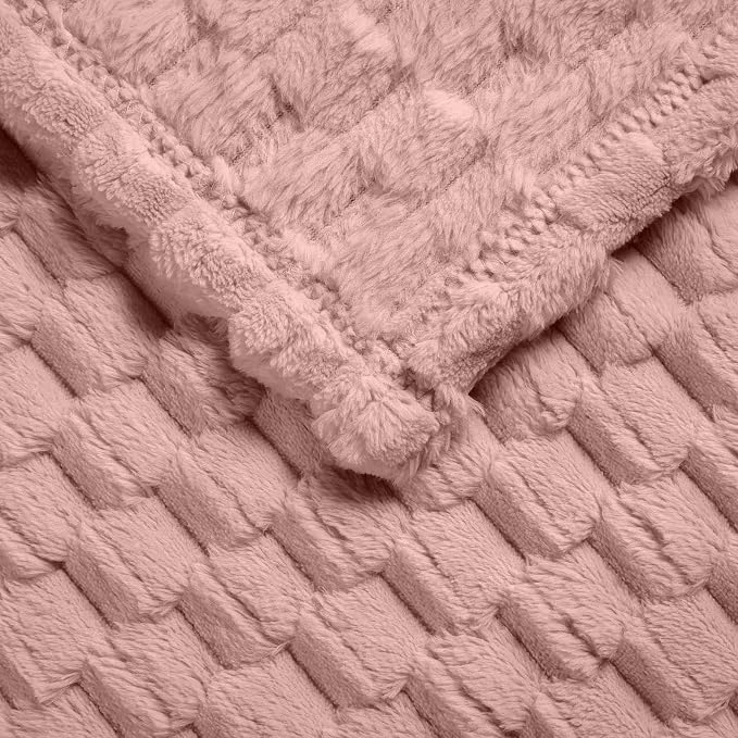Excervent Hexagon Jacquard Throw Blanket for Bed, 60x80 Inches, Grey Pink | Big Decorative Fuzzy Flannel Fleece Throw Blanket for Sofa Bed Couch, Super Soft Cozy, Suitable for All Seasons
