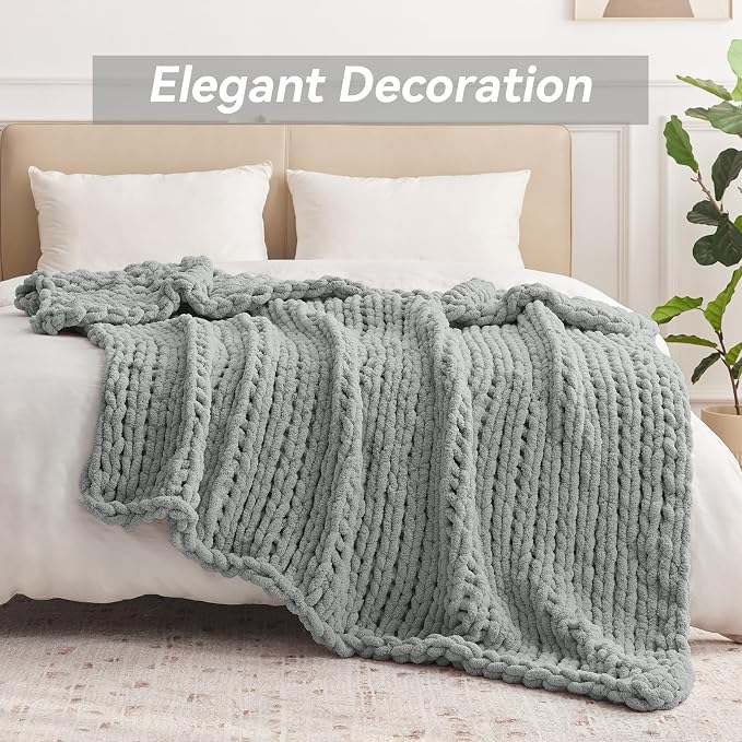 Negwoo Chunky Knit Throw Blanket, Knitted Throw Chenille Yarn, 50"*60" | Soft Thick Cable Knitted Blankets, Handmade Big Thick Blanket, Machine Washable Cute Comfy Blanket for Home Decor, Light grey