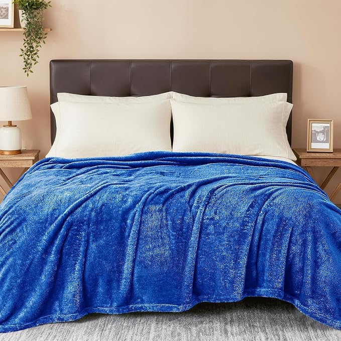 Exclusivo Mezcla Fuzzy Plush Fleece Bed Blanket Twin XL Size, Cobalt Blue | 90x66 Inches, Super Soft and Cozy Bed Blanket, Fluffy Blanket for Bed, College Dorm Room Essentials, All Season