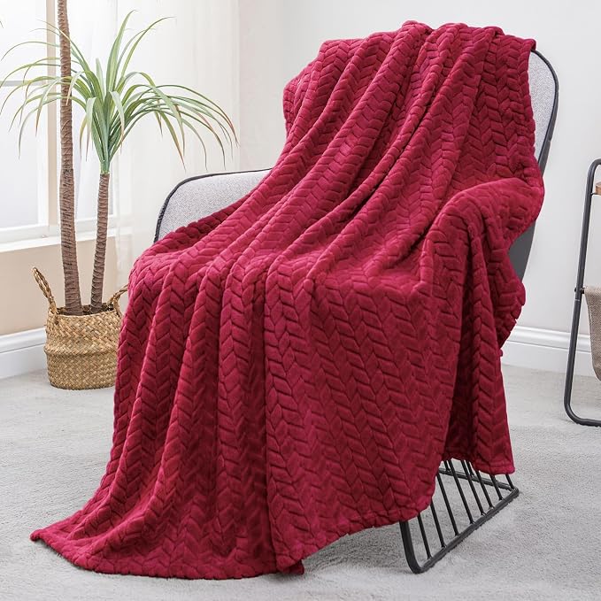 Exclusivo Mezcla Fleece Throw Blanket for Couch Sofa, 50”x70”, Deep Red | Oversized Soft Cozy Fluffy Blankets for Summer, Decorative Plush Flannel Throws for Living room, Bedroom with Leaves Pattern