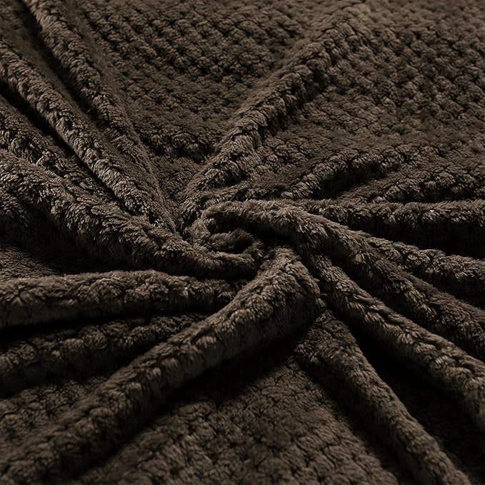 Exclusivo Mezcla Soft Waffle Fleece Bed Blanket King Size, Coffee | Lightweight Plush Blanket for Bed, Bedroom, Cozy Flannel with Waffle Texture, Stylish Home Decor, All Season, 104x90 Inches