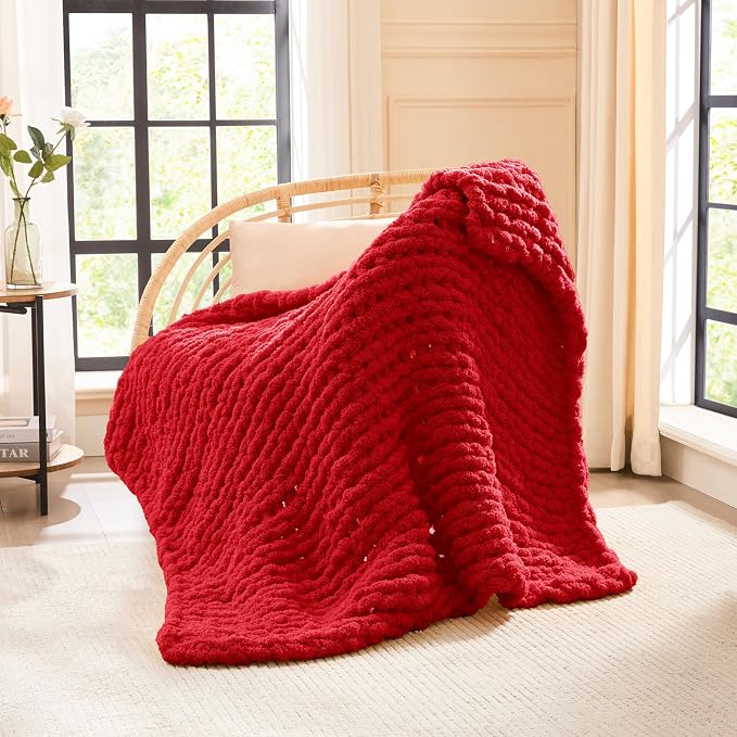 L'AGRATY Chunky Knit Throw Blanket for Couch, 40'' x 50'' Knit Throw, Red | Handmade Chenille Crochet Blanket for Sofa Bed, Thick Cable Knitted Blankets for Room Home Decor, Birthday Gift for Women Mom