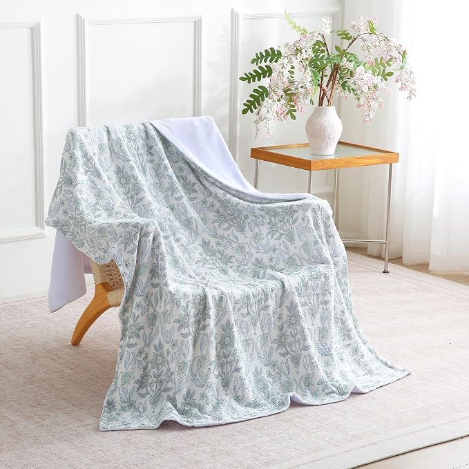 Viviland Fleece Throw Blanket, Green Narcissus, 50x70 inch | Reversible Muslin, Soft for Couch and Bed, Breathable Quilt Bedspread, Gauze Bedding for Adults