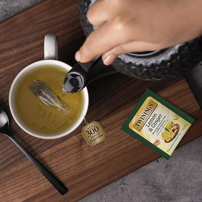Twinings Herbal and Green Tea Bag Sampler, Assortment Variety Pack (20 Count) 20 Different Flavours for Tea Lovers: Her, Him, Women, Men, Couples, Family, Friends, Coworkers