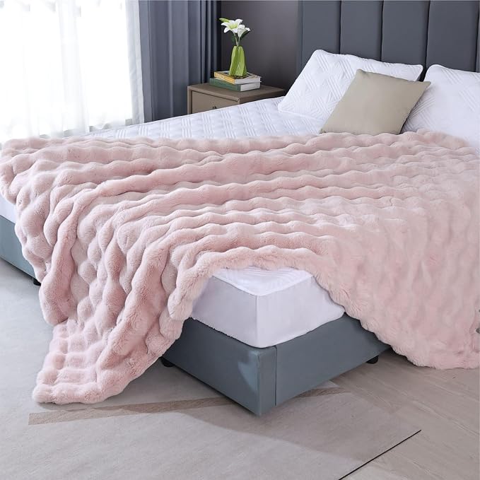 Pink Fluffy Faux Fur Throw Blanket for Bed Couch Living Room Fuzzy Bubble Cozy 50x60 Decorative Throw Blanket Rabbit Fur Bunny Blanket Home Decor 860 GSM