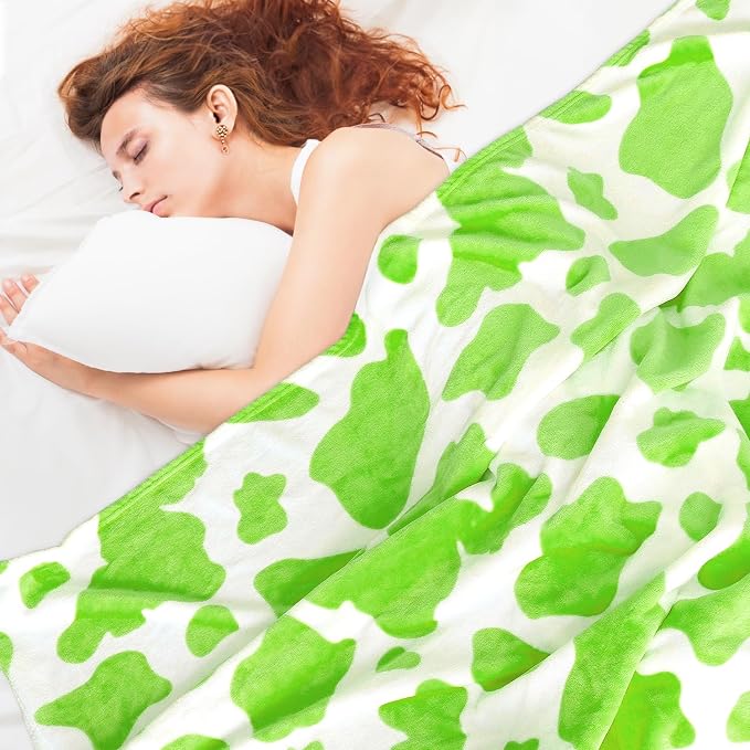 HSEEC Green Throw Blankets Fleece Soft Blankets & Throws Super Soft Plush Blanket Twin Size