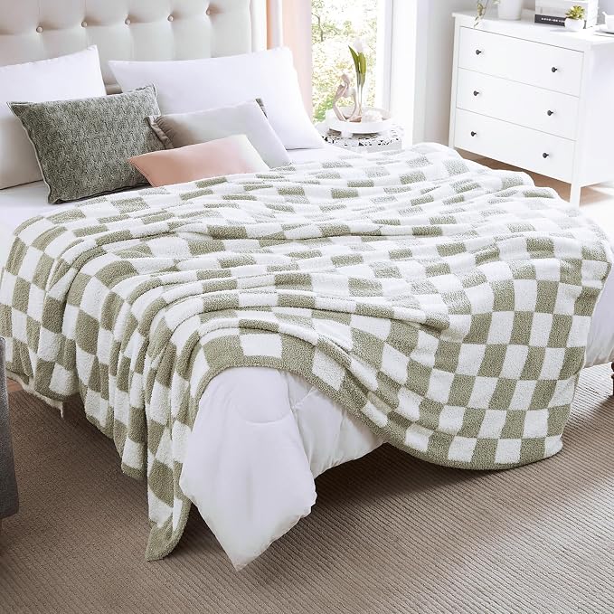 Soft King Size Checkered Blanket for Bed-Cozy Knitted Blankets | Lightweight Fluffy Warm Decor for Women, Mom, Her & Girls, Sofa, Chair, Couch, 90x108in, Sage Green