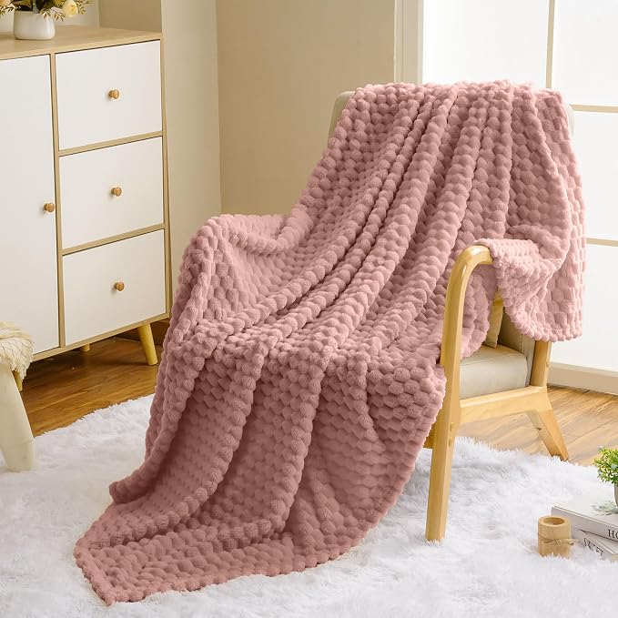 Vessia Flannel Fleece Throw Blanket(50x70 inch), 3D Jacquard Pink Fuzzy and Warm Blanket for Couch,Sofa,Bed,Chair, 300GSM Super Soft Touch Cozy Lightweight Throw for All-Season Home Decor