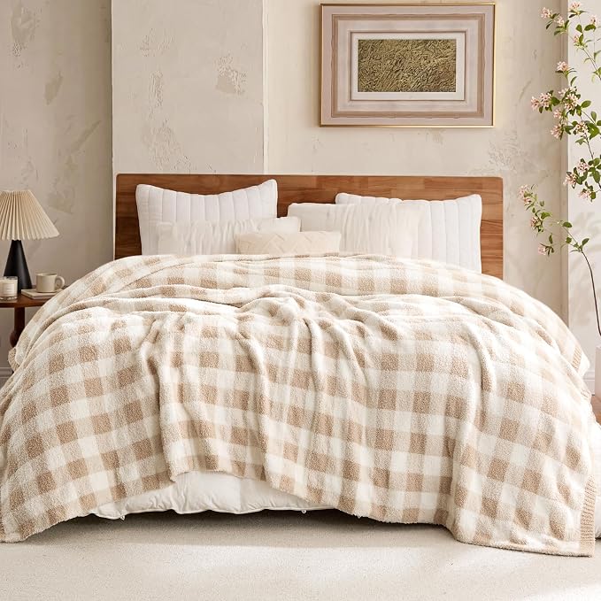 Snuggle Sac Queen Size Checkered Bedding Blanket Beige, Super Soft Warm Cozy Bed Blankets Oversized Fuzzy Plush Blankets for Bed, Bedroom, Plaid Beige, 90x90 inches