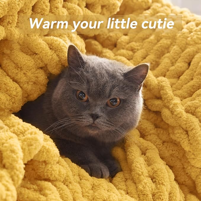 Negwoo Chunky Knit Throw Blanket, Knitted Throw Chenille Yarn, 30"*40" | Soft Thick Cable Knitted Blankets, Handmade Big Thick Blanket, Machine Washable Cute Comfy Blanket for Home Decor, Yellow