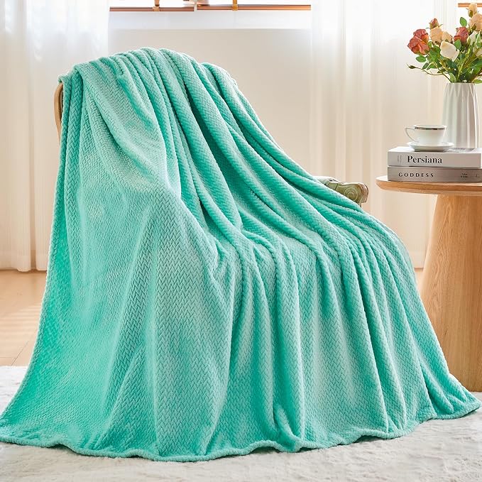 NEWCOSPLAY Fleece Leaves Pattern Queen Blanket, Aqua, 90"x90" | Super Soft Throw Blanket, Lightweight Cozy Bed Sofa Blanket, Premium Silky Flannel Fleece, Travel Blanket for All Season Use