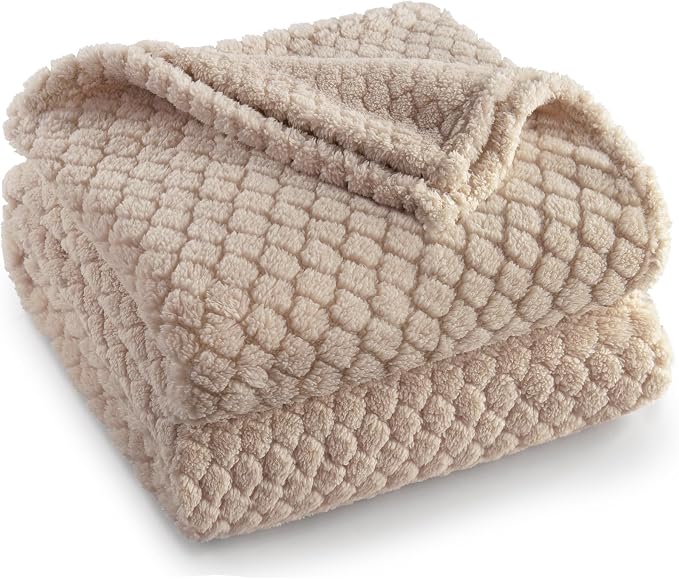 Exclusivo Mezcla Soft Fleece King Size Blanket for Bed, Camel | Jacquard Lightweight Cozy Bed Blanket, Breathable Decorative Fuzzy Textured All Season Use, 90x104 Inches