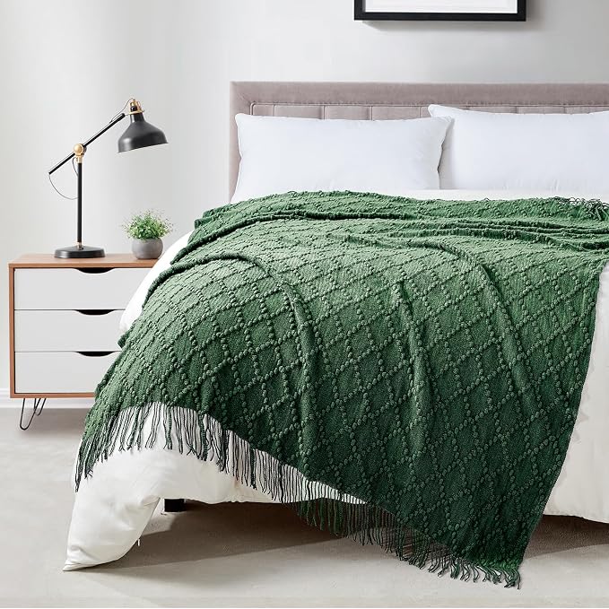 BOURINA Green Throw Blanket 50 x70 Inch Jacquard Throw Knitted Blanket | Jacquard Argyle Throw Textured Solid Soft Throws and Blankets for Sofa or Bed Knitted Decorative Blanket