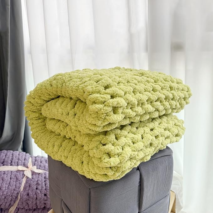 Soft Chunky Knit Throw Blanket for Couch, Cozy Warm Knitted Blankets | Hand Knit with Jumbo Chenille, Lightweight Warm Fluffy Decor for Women, Mom, Her & Girls, Sofa, Chair, Bed, 40"×40" (Green)