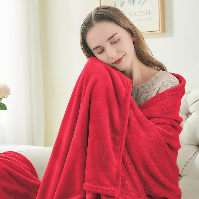 BEDELITE Fleece Blanket Soft Plush Full Bed Blanket Red 84"x90" | Ultra Soft Fleece, Plush Microfiber, Lightweight Warmth, All Season Comfort, Fade Resistant, Machine Washable, Couch Sofa Bed