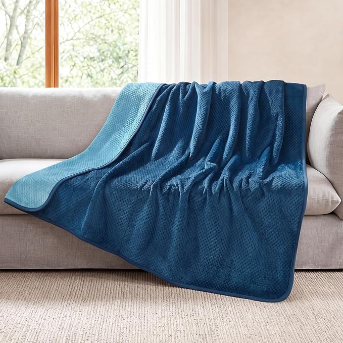 Luciphia Waterproof Blanket for Dog, Washable Reversible Fleece Pet Throw | Durable protector for bed, couch, crate, and furniture; leakproof and calming for dogs, cats, puppies Blue L(65''x57'')