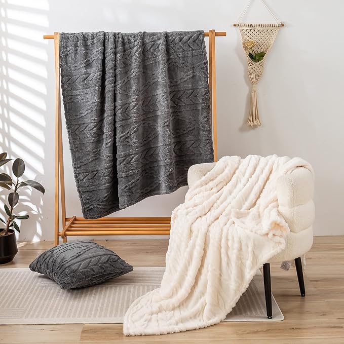 YUSOKI Sherpa Fleece Twin XL Size Blanket, Grey, 65"x90" | 3D Stylish Design,320GSM, Non-Shedding, Lightweight for All Season Use, stays fluffy after repeated washes, Perfect Gifts