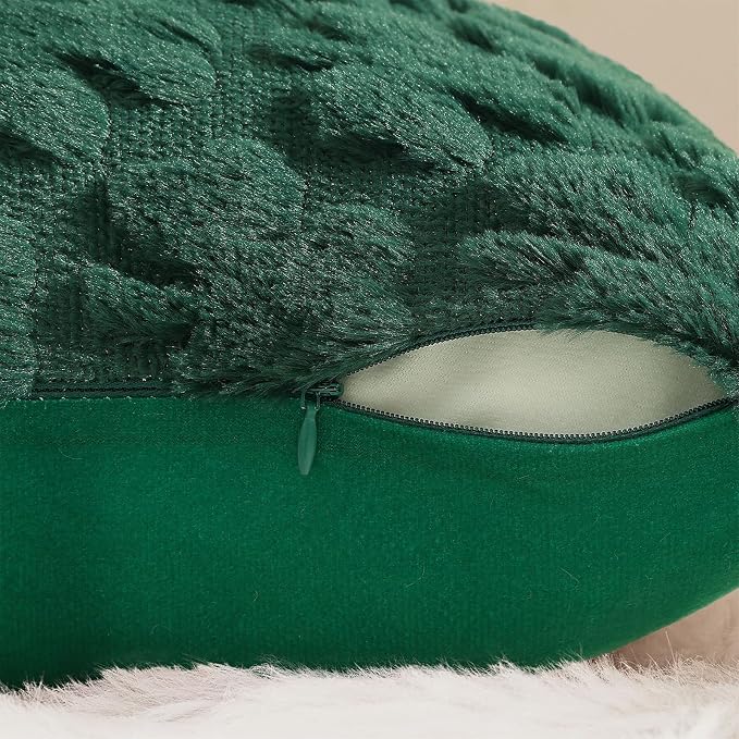 decorUhome Faux Fur Throw Shamrock Green Pillow Covers 20X20 Set of 2 | Plush Soft Wool St. Patrick’s Day Throw Pillow Covers, Accent Modern Farmhouse Pillow Covers Holiday Decor for Sofa Bed