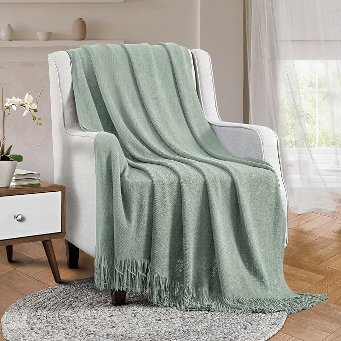 Vonty Sage Green Knitted Throw Blanket with Tassels Fringe, 50x60 Acrylic | Super Soft And Lightweight, Year-Round Cozy Warmth, Farmhouse Decorative Style, Machine Washable, for Couch, Sofa or Bed