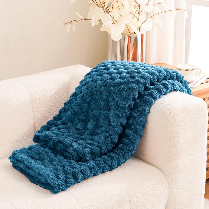 Excervent Big 3D Clouds Stylish Blanket for Bed, 50x70 Inches, Navy Blue | Decorative Fuzzy Flannel Fleece Throw Blanket for Sofa Bed Couch, Super Soft Cozy, Suitable for All Seasons