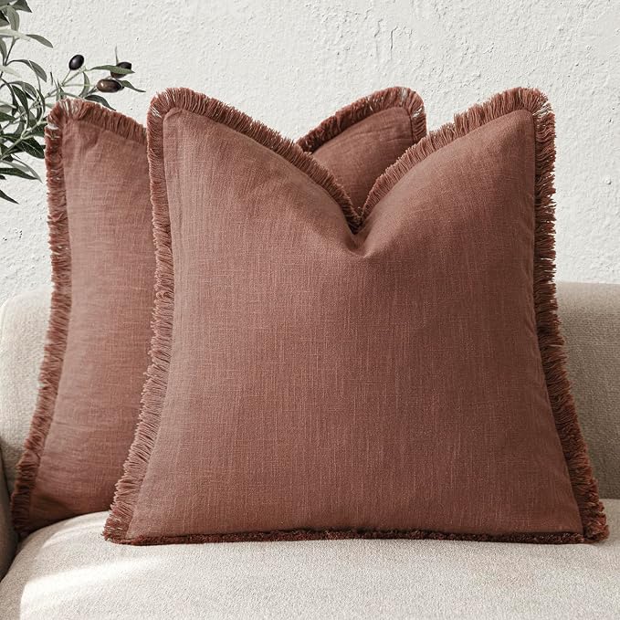 Foindtower Set of 2 Decorative Linen Fringe Throw Pillow Covers Cozy Boho Farmhouse Cushion Cover with Tassels Soft Accent Pillowcase for Couch Sofa Bed Living Room Home Decor,26×26 Inch,Rust Red