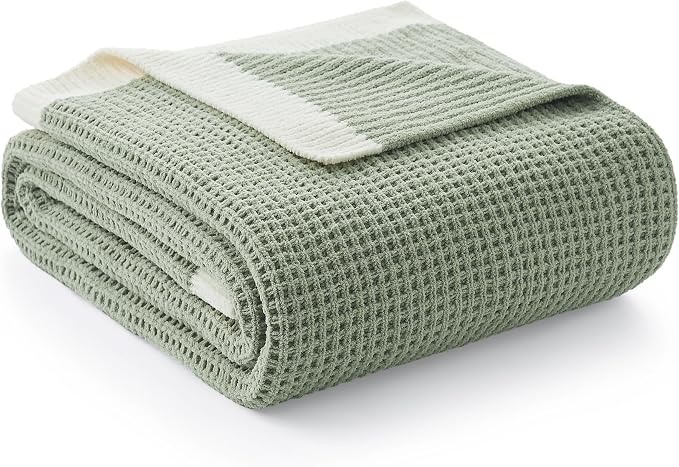 Chenille Throw Blanket, Soft Cozy Waffle Throw for Couch & Sofa, Warm Yet Lightweight, Breathable All-Season Throws for Women Men, Housewarming, Birthdays, 50"x60", Green