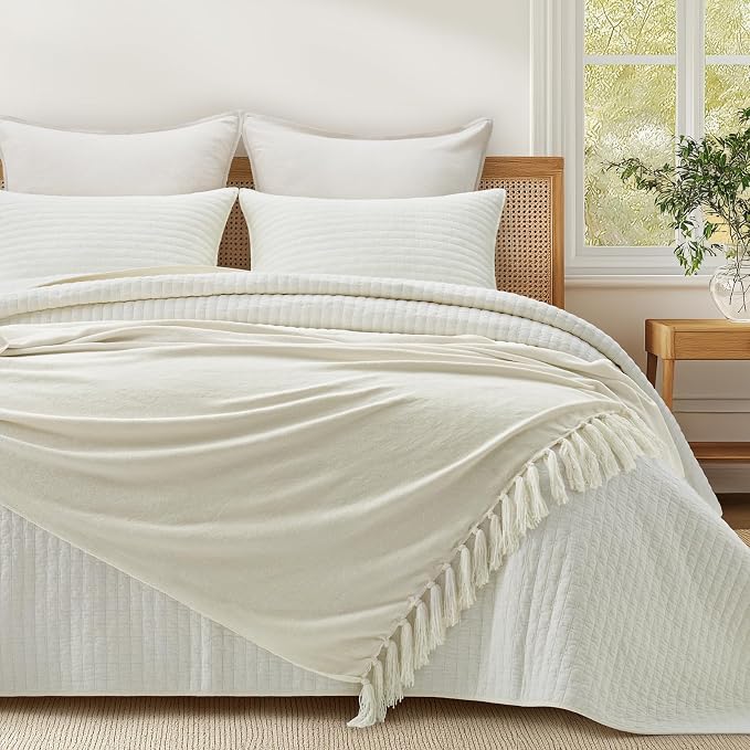 Chenille Knit Throw Blanket for Couch, 50"x60", Ivory White | Cozy Plush Fuzzy Knittd Throw with Tassels, Lightweight, Decorative, Farmhouse Decor, Ideal for Bed Sofa Gift, All Seasons