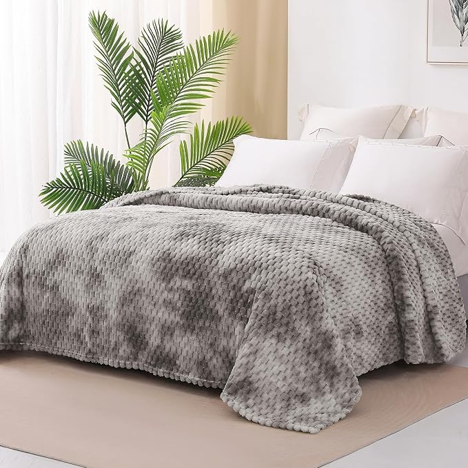 Exclusivo Mezcla 3D Fleece Twin Size Blanket for Bed, Tie-dye Grey | Extra Soft Fuzzy Plush Lightweight Bed Blankets, Cozy Fluffy Decorative Blankets for All Seasons, 60x80 Inches