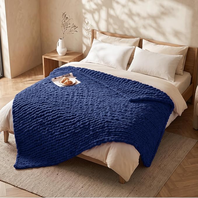 L'AGRATY Chunky Knit Throw Blanket for Couch, 50 x 70 Inches, Dark Blue | Handmade Chenille Crochet Blanket for Sofa Bed, Thick Cable Knitted Blankets for Room Home Decor, Birthday Gift for Women Mom