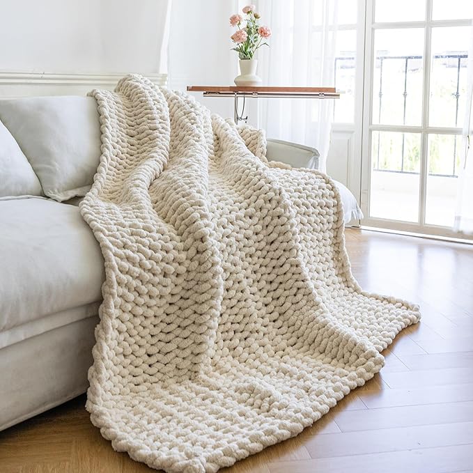 Chunky Knit Blanket - Luxury Soft Cozy 60 * 80 Throw Blanket, 100% Handmade Chenille Yarn Woven Blanket for Couch, Sofa, Home Decor, Gift - Machine Washable (Cream, 60 * 80)