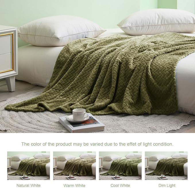 Exclusivo Mezcla Soft Fleece Bed Blanket Twin Size, 90”x66”, Olive Green | Cozy Fluffy Lightweight Blankets for Summer, Decorative Plush Flannel Throws for Living room, Bedroom with Leaves Pattern