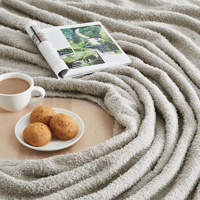 Knit Throw Blanket for Couch Light Grey - Super Soft Lightweight Plush Fuzzy Fluffy Warm Cozy Blankets and Throws for Sofa Bed, 50 x 60 inches