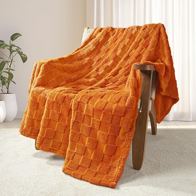 Exclusivo Mezcla 3D Checkered Fleece Throw Blanket for Couch, Burnt Orange | Super Soft and Cozy Fluffy Throw, Lightweight and Breathable, Cute Fuzzy Blanket for Sofa, Home Decor, All Season, 50"x60"