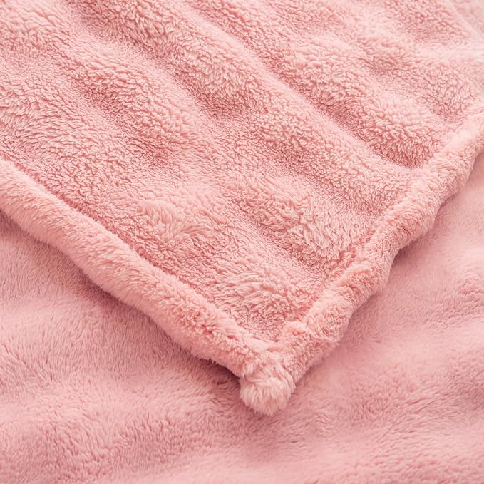 YUSOKI 3D Fleece Bubble Queen Size Blanket,Light Pink, 90"x90" | Ultra Soft, Non-Shedding, Lightweight for All Season Use, stays fluffy after repeated washes, Perfect Gifts, Machine Washable